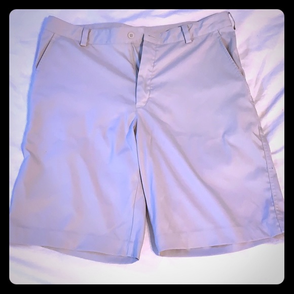 Men’s Nike Dry Fit Khaki Shorts for Golf- size 34 - Picture 1 of 2